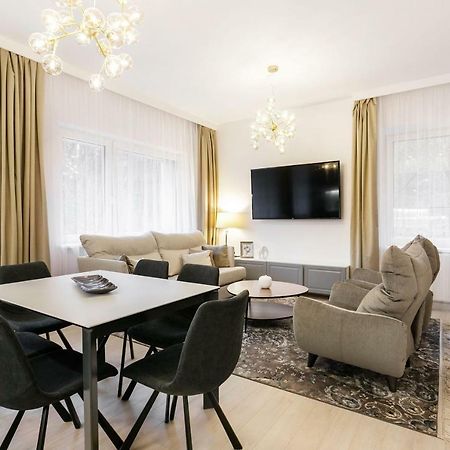 Luxury For Everyone - Hills Park Lux Apartments 3 Аеропорт Вільнюс Екстер'єр фото